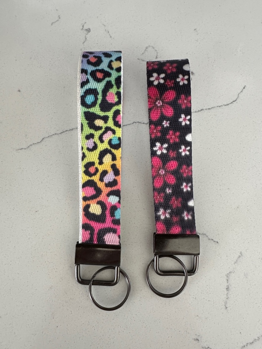 Set of 2 Printed Wristlet Keychains - Rainbow Leopard & Pink Floral